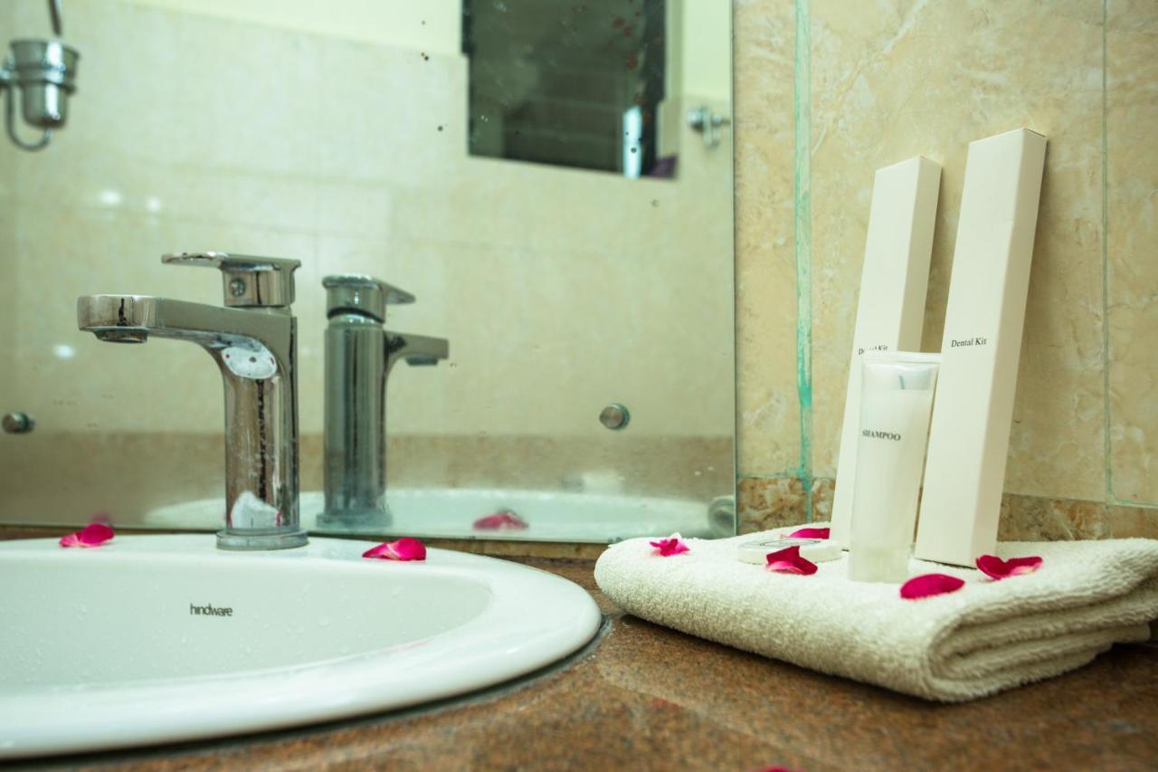 Siddhartha Hotel, Tikapur المظهر الخارجي الصورة